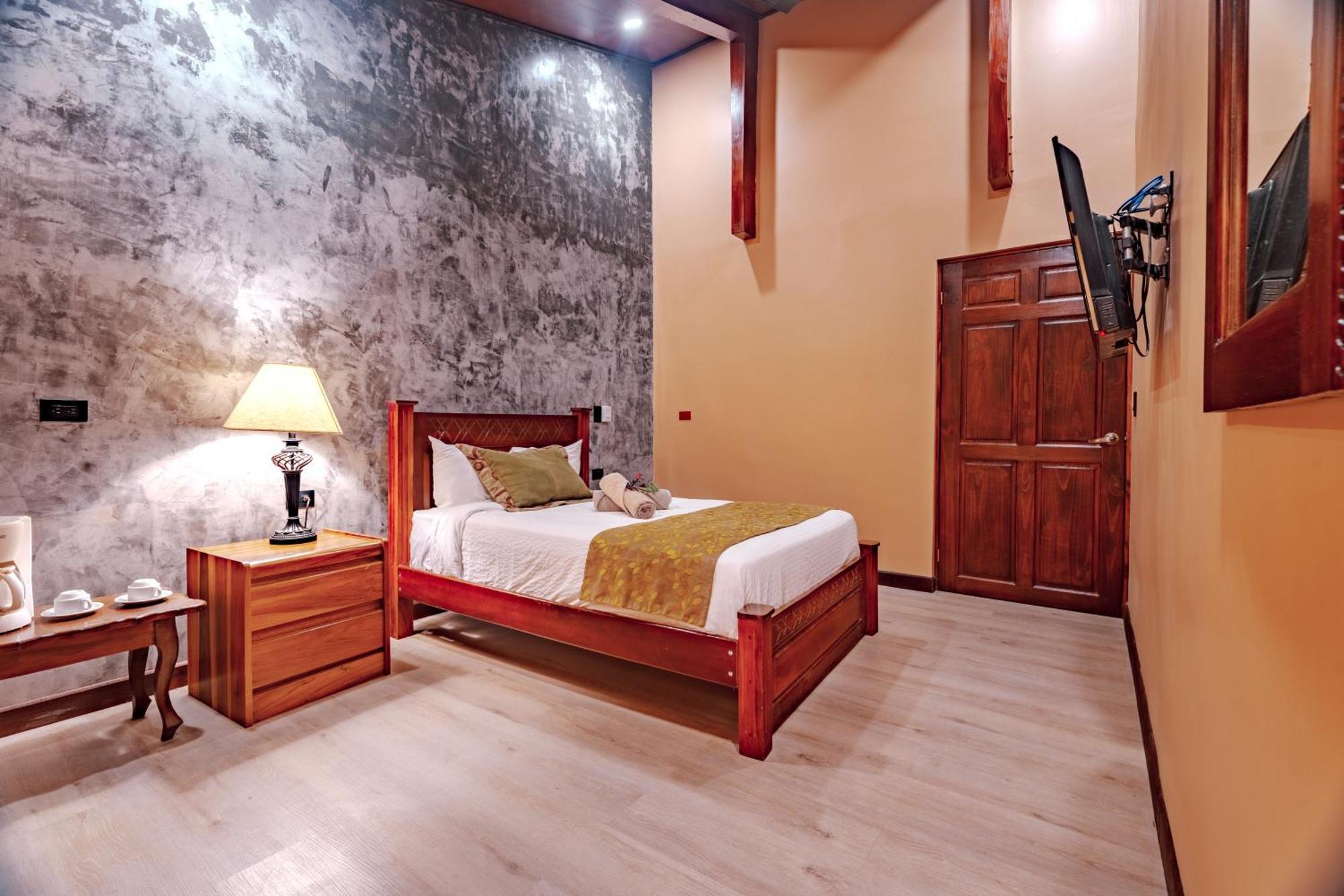 Hotel Villa Florencia Turrialba Eksteriør billede